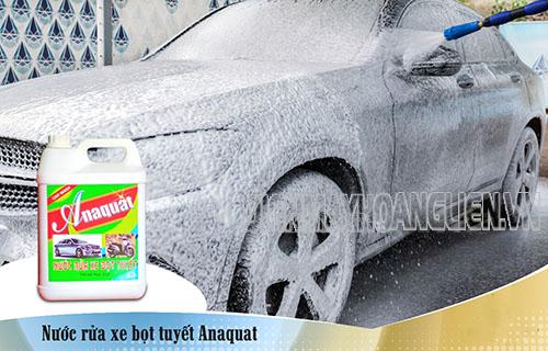 Nước rửa xe Anaquat khả khả năng làm sạch nhanh