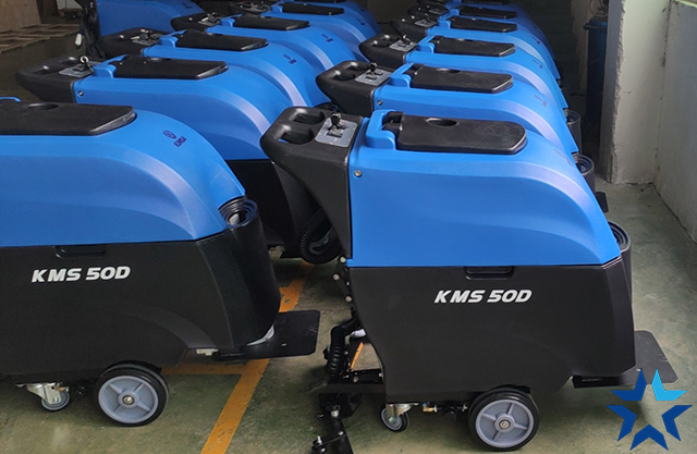 Máy chà sàn liên hợp Kumisai KMS – 50D được phân phối tại Hoàng Liên