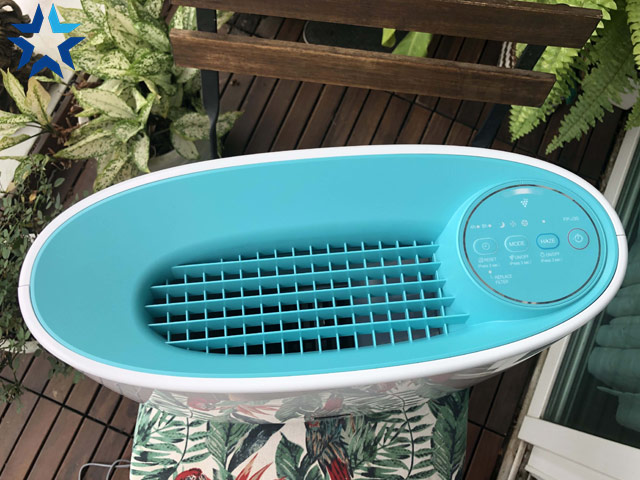 Mặt trên máy lọc không khí Sharp FP-J30E (23m2)