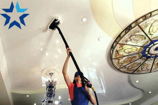 Làm sạch toàn bộ trần nhà